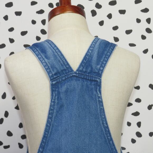 The Children’s Place Medium Wash Denim Distressed Jean Girls Shortalls - Picture 4 of 6